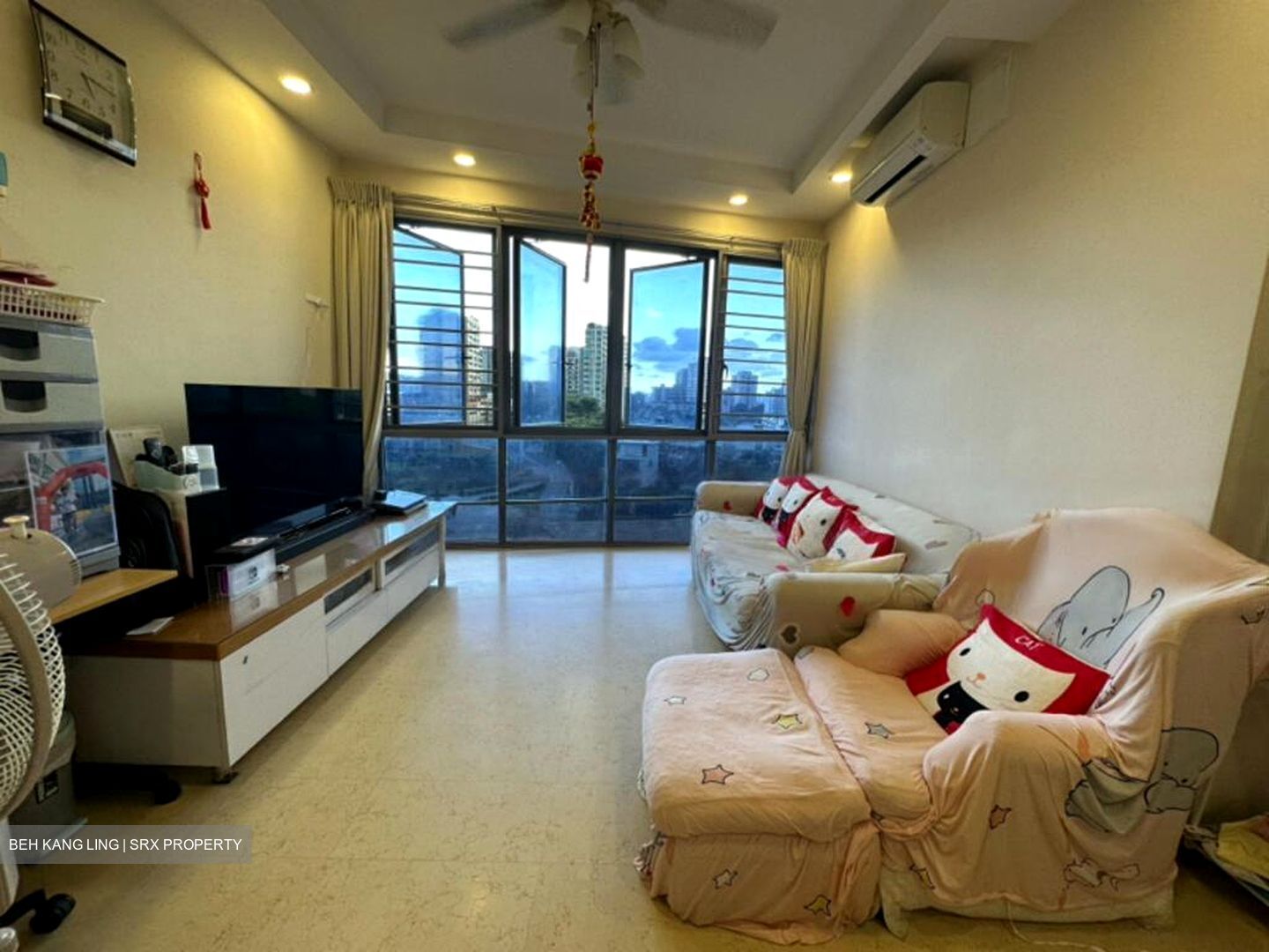 The Waterina (D14), Apartment #458828521